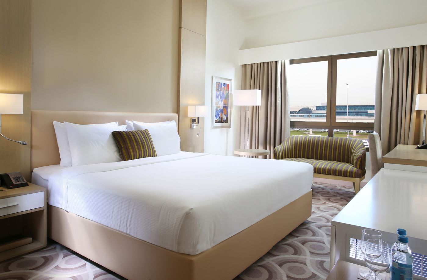 Metropolitan-Hotel-on-Sheikh-Zayed-Road-Dubai-Room-33