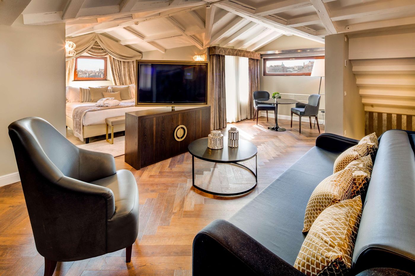 CHC-Continental--BW-Premier-Collection-Room-27