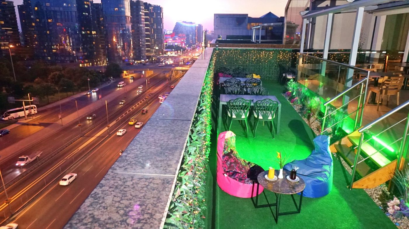 Bricks Hotel Istanbul-Turkey-YENIBOSNA / ISTANBUL-Terrace-2