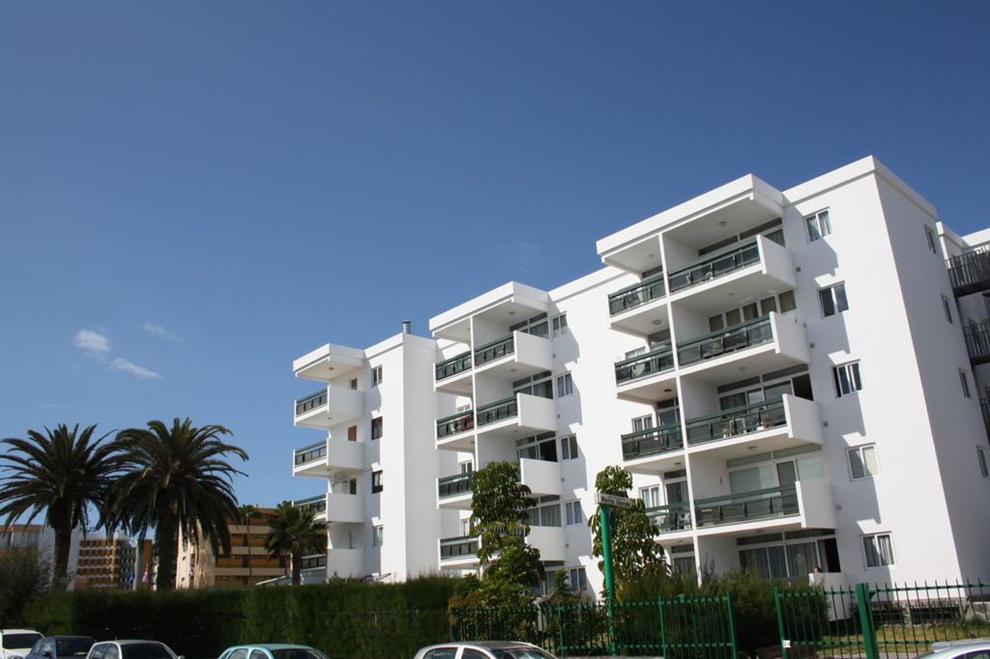 Roca Verde Apartments