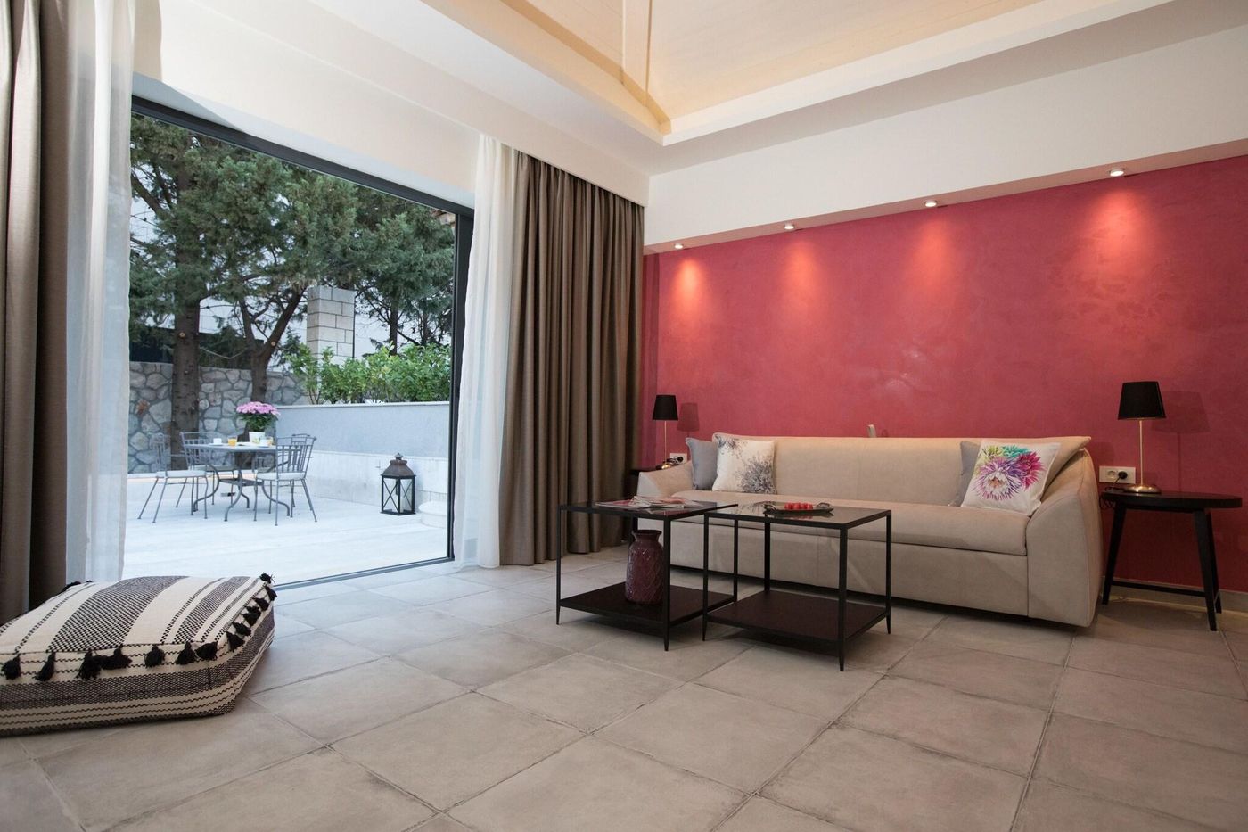 Villa-Diamond-Room-75