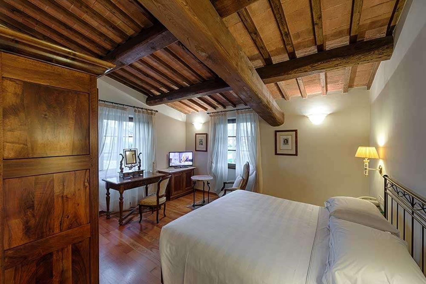 Villa-Olmi-Firenze-Room-34