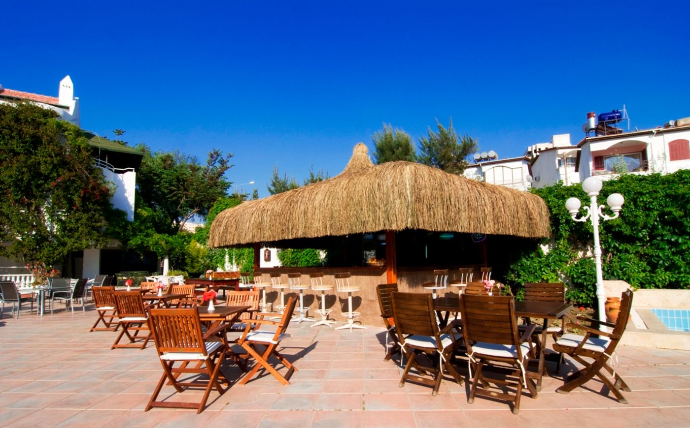 Golden Gate Hotel & Studios