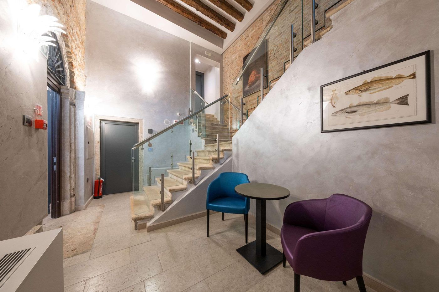 Hotel-Aquarius-Venice-Lobby-16