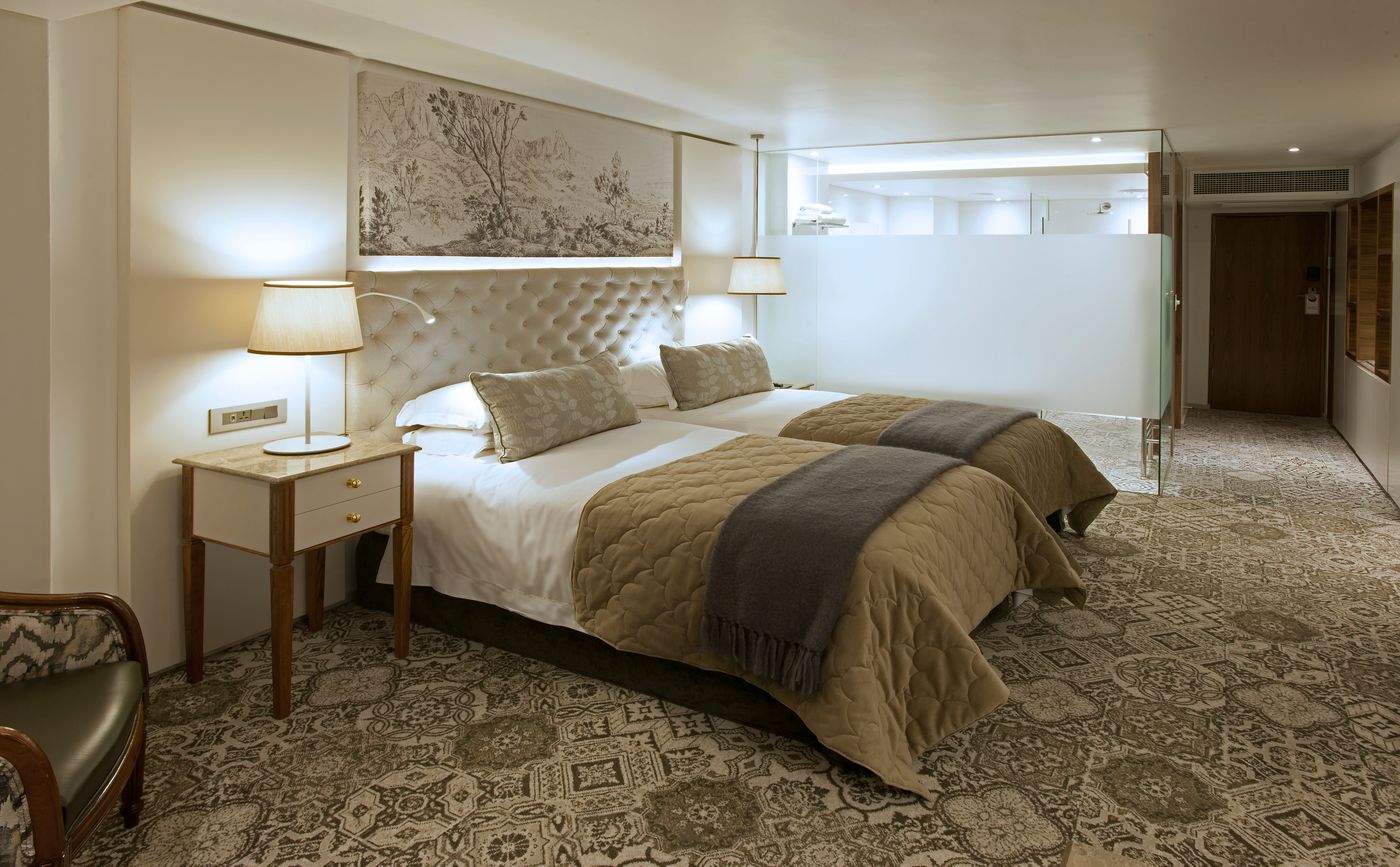 Vineyard-Hotel-Room-26