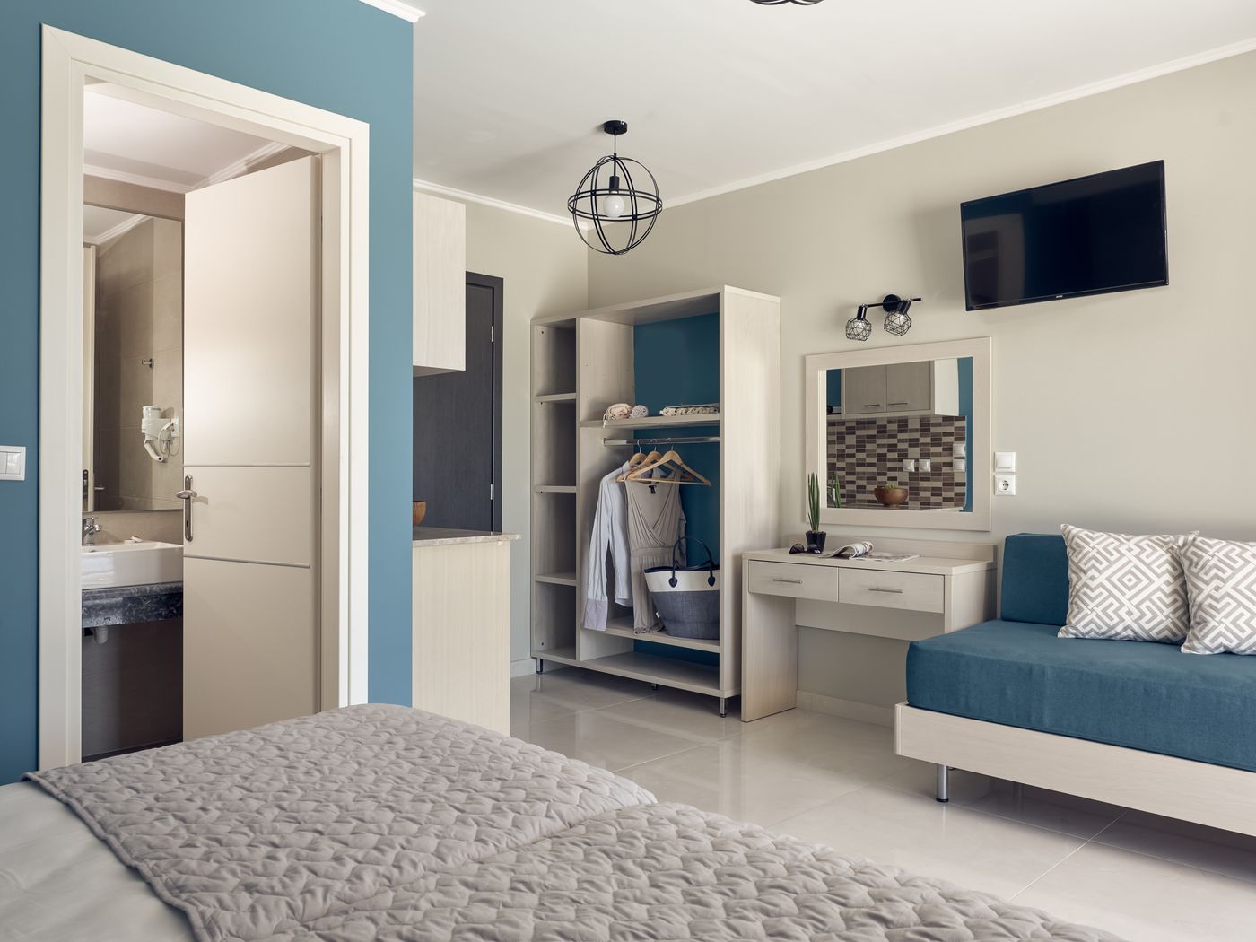 Letsos-Hotel-Room-24