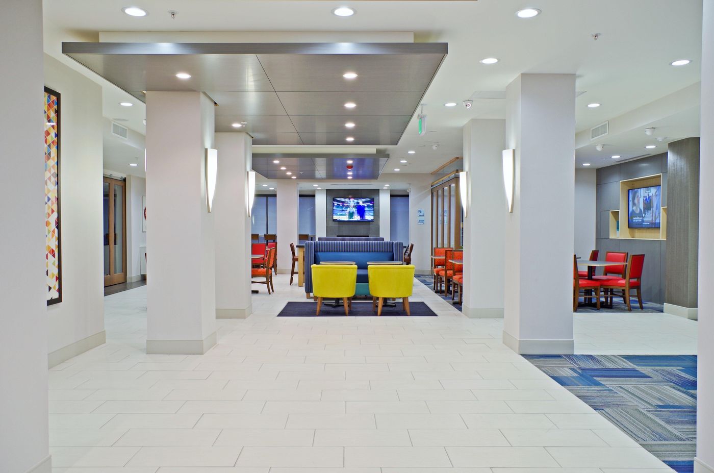 Holiday Inn Express & Suites Phoenix North - Scott-United States-Phoenix-General view-2