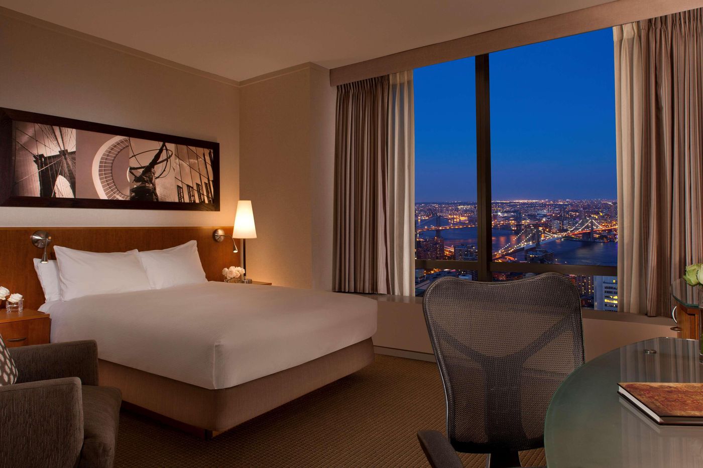 Millennium-Downtown-New-York-Room-18