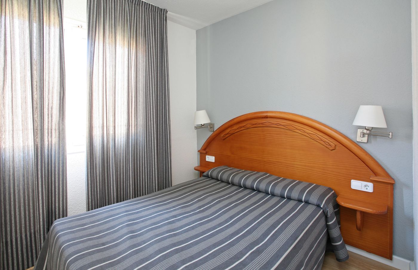 Jardines-del-Plaza-Room-12