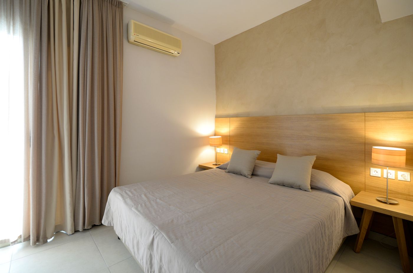 Golden-Beach-Room-23