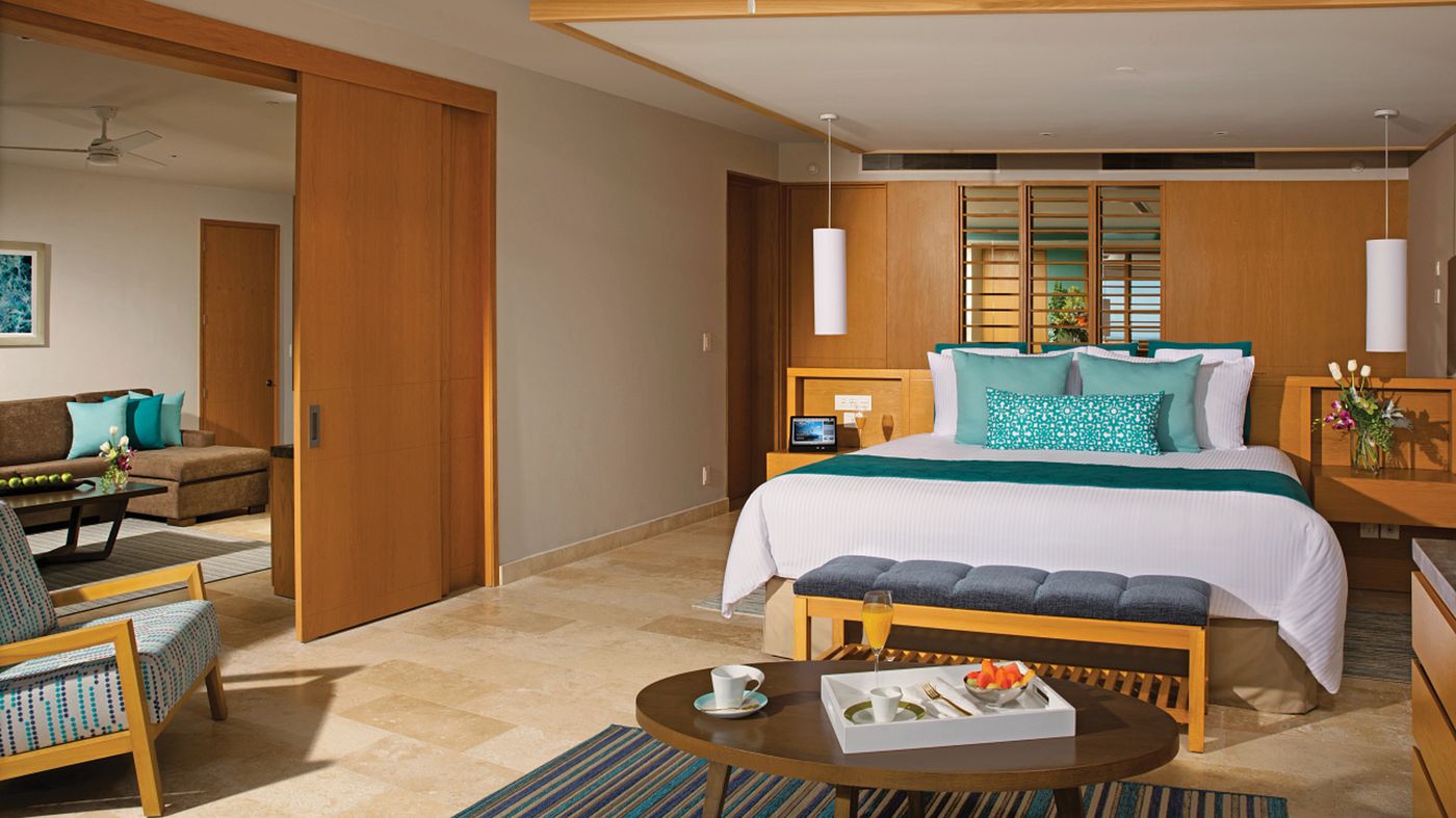 Dreams-Playa-Mujeres-Golf---Spa-Resort-All-Inclusive-Room-14