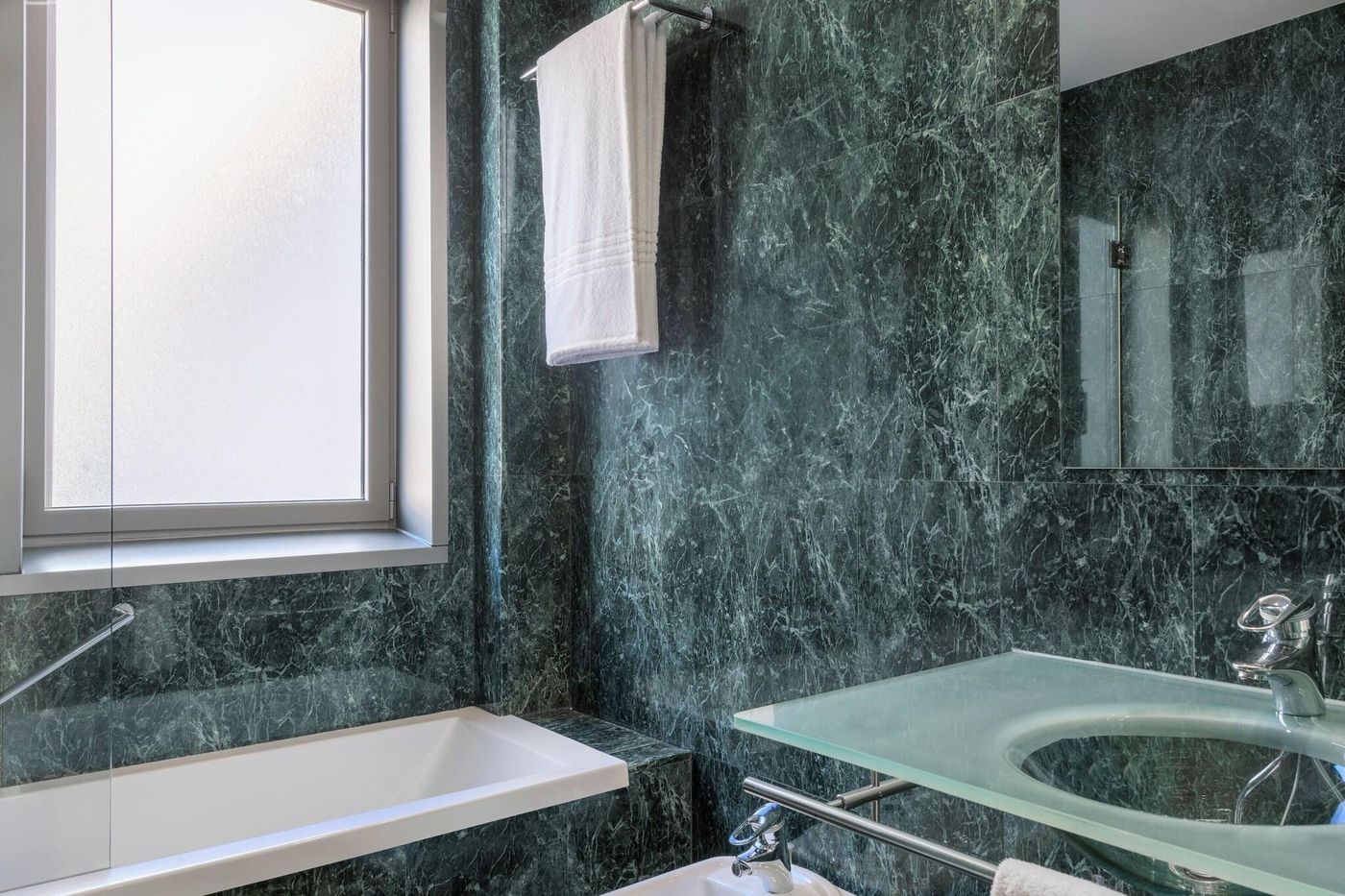 AC-Madrid-Los-Vascos-Room-45