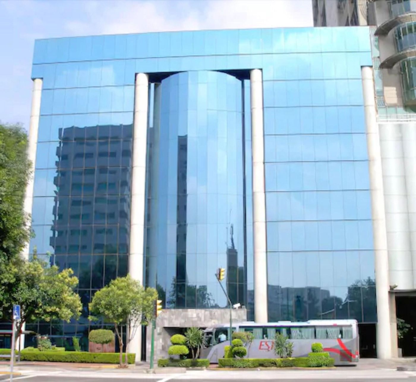 El Diplomatico-Mexico-Ciudad De Mexico-General view-6