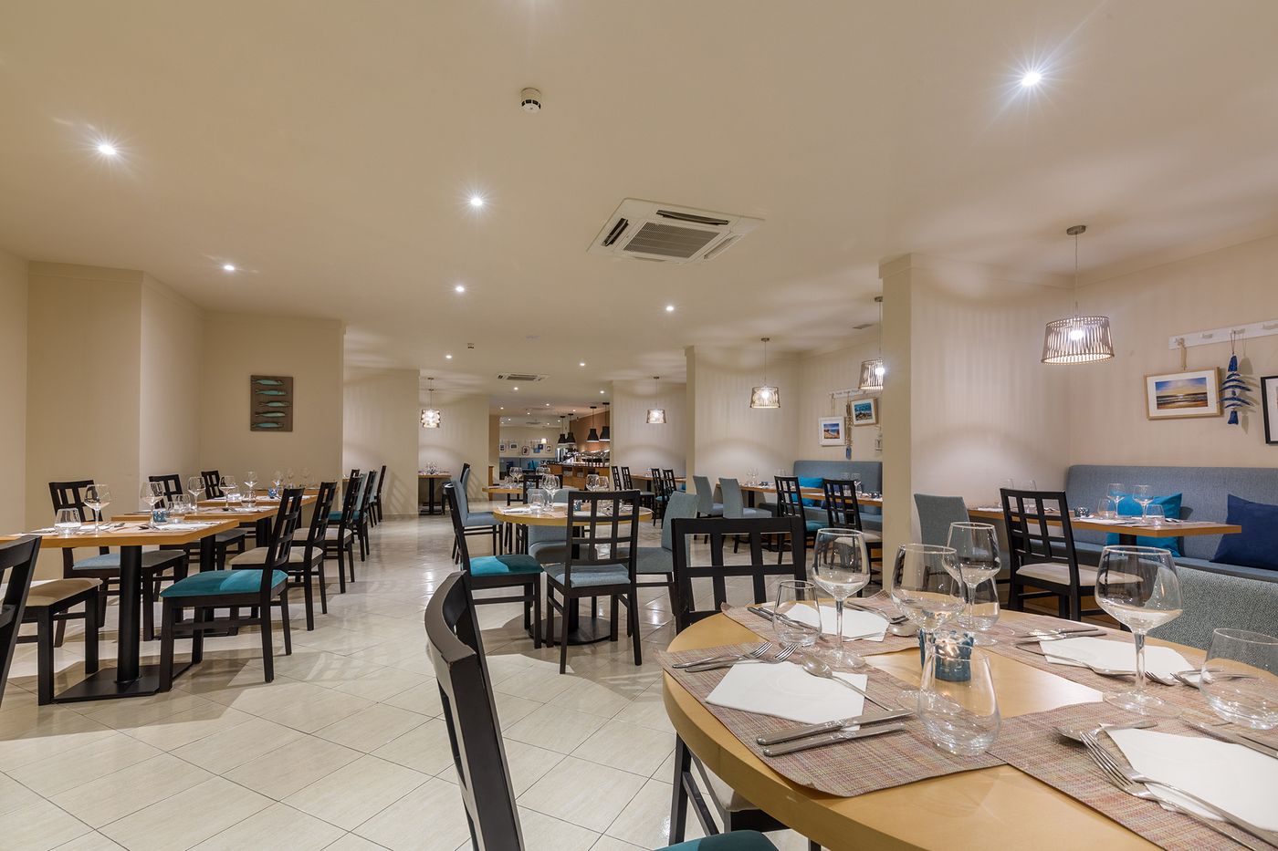 Solaqua-Apartments-Restaurant-45