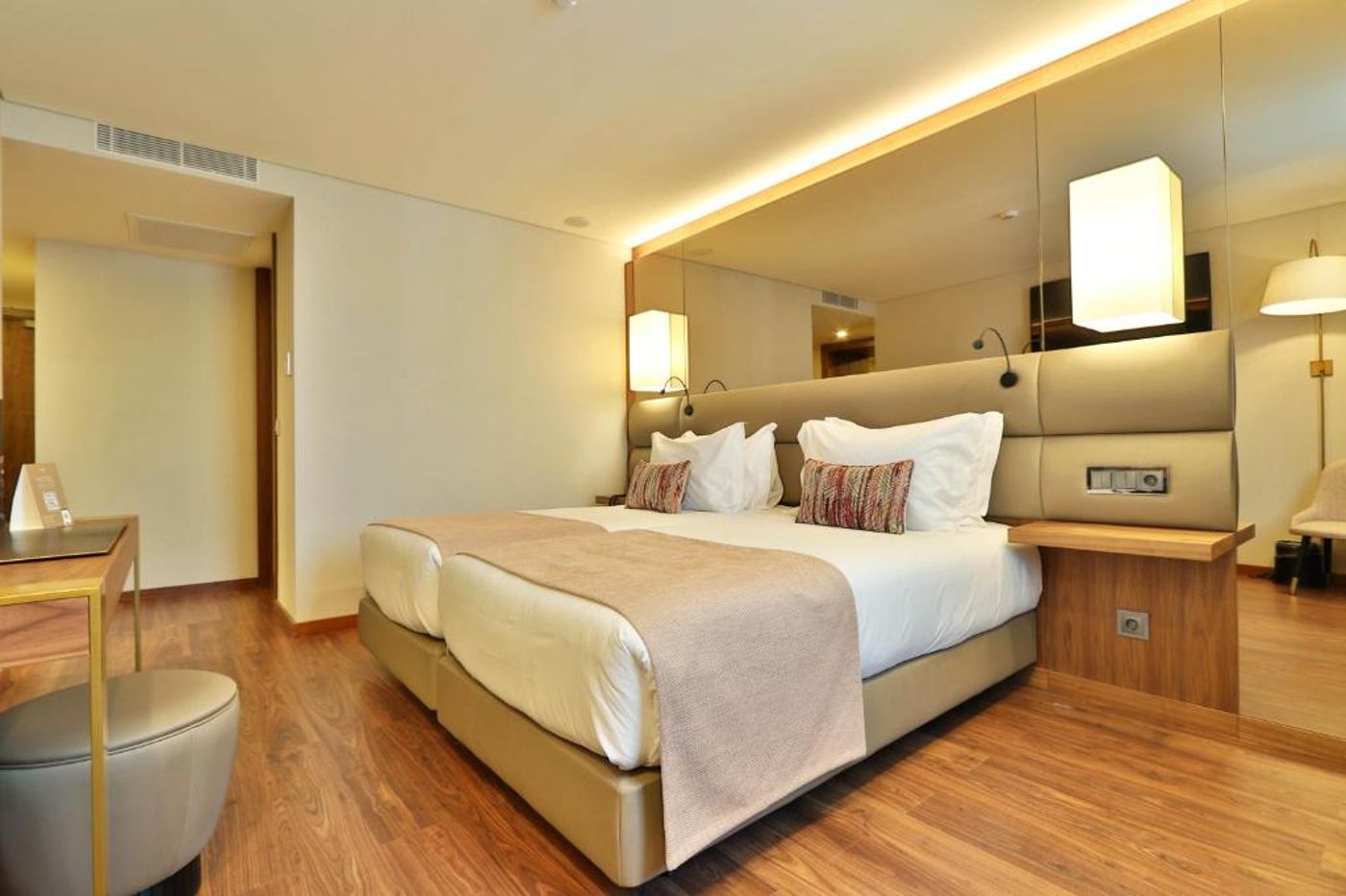 Turim-Iberia-Hotel-Room-26