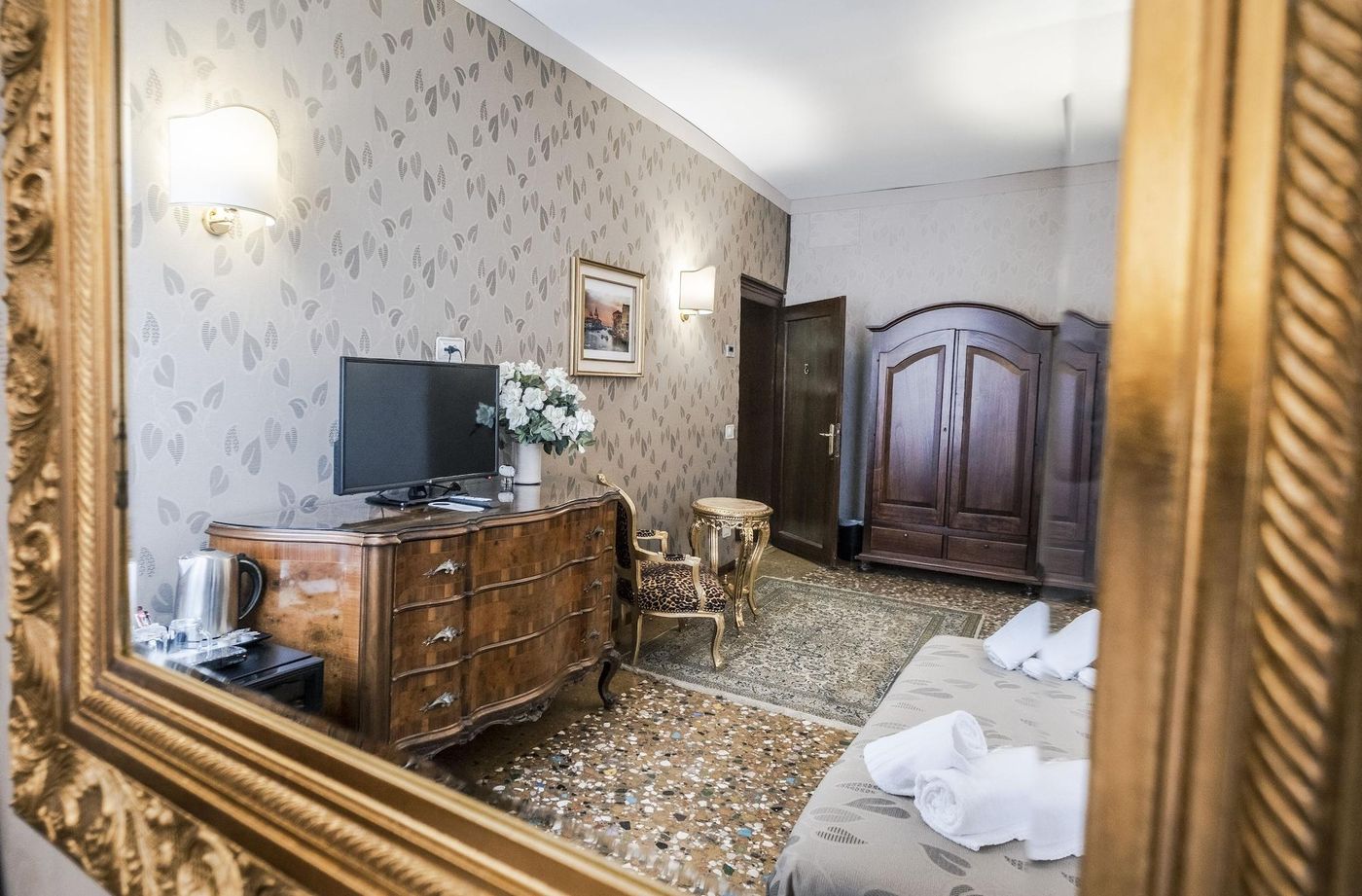 Ca--Lavezzera-Room-26