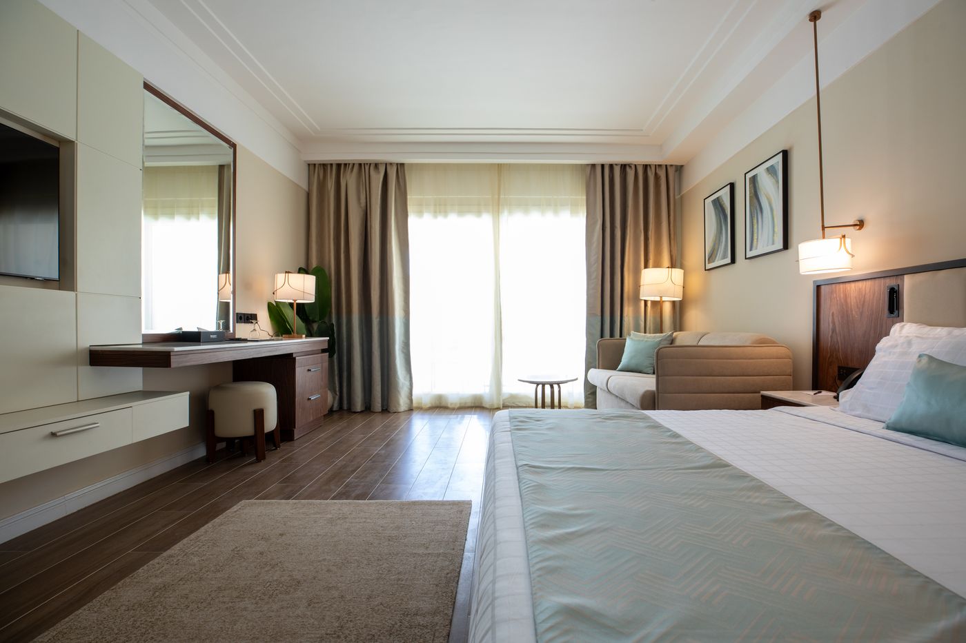 05.08.25 Serenity Sky Arc Sahl Hasheesh