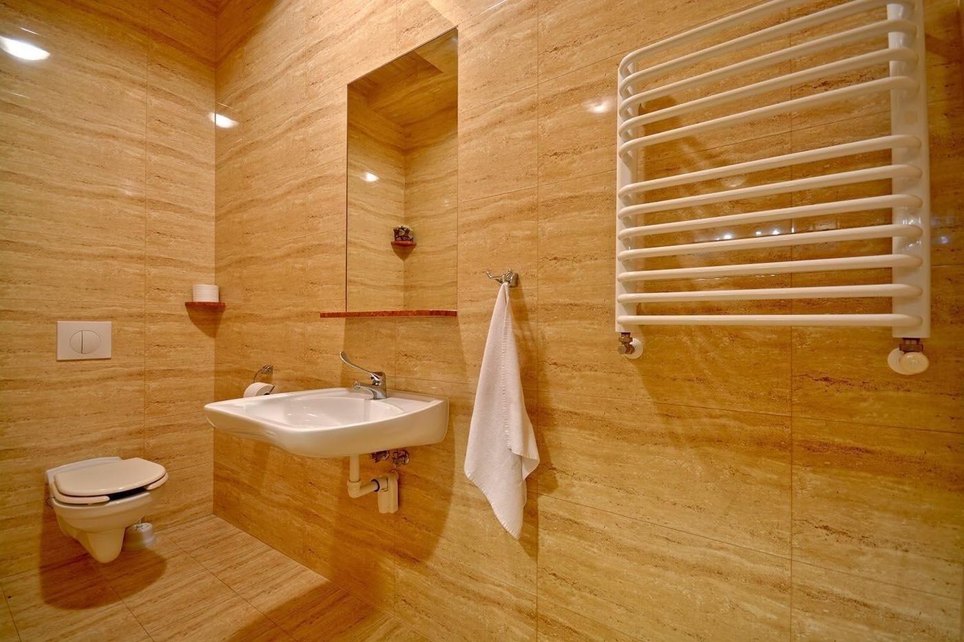 Pod Tatrami Bialka Centrum-Poland-BUKOWINA TATRZANSKA-Room-9