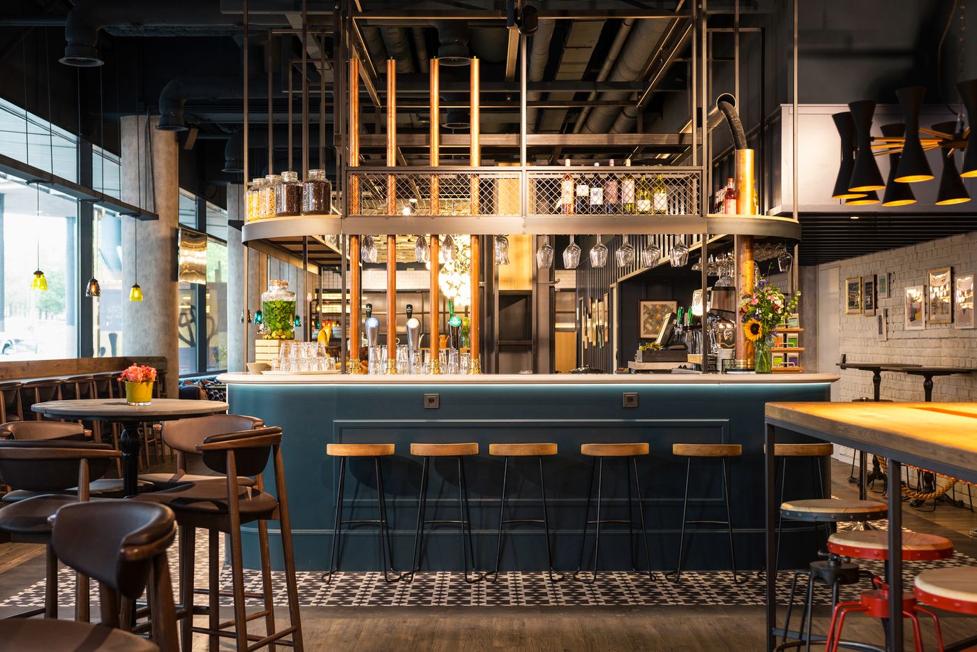 ibis-Amsterdam-Centre-Bar-13