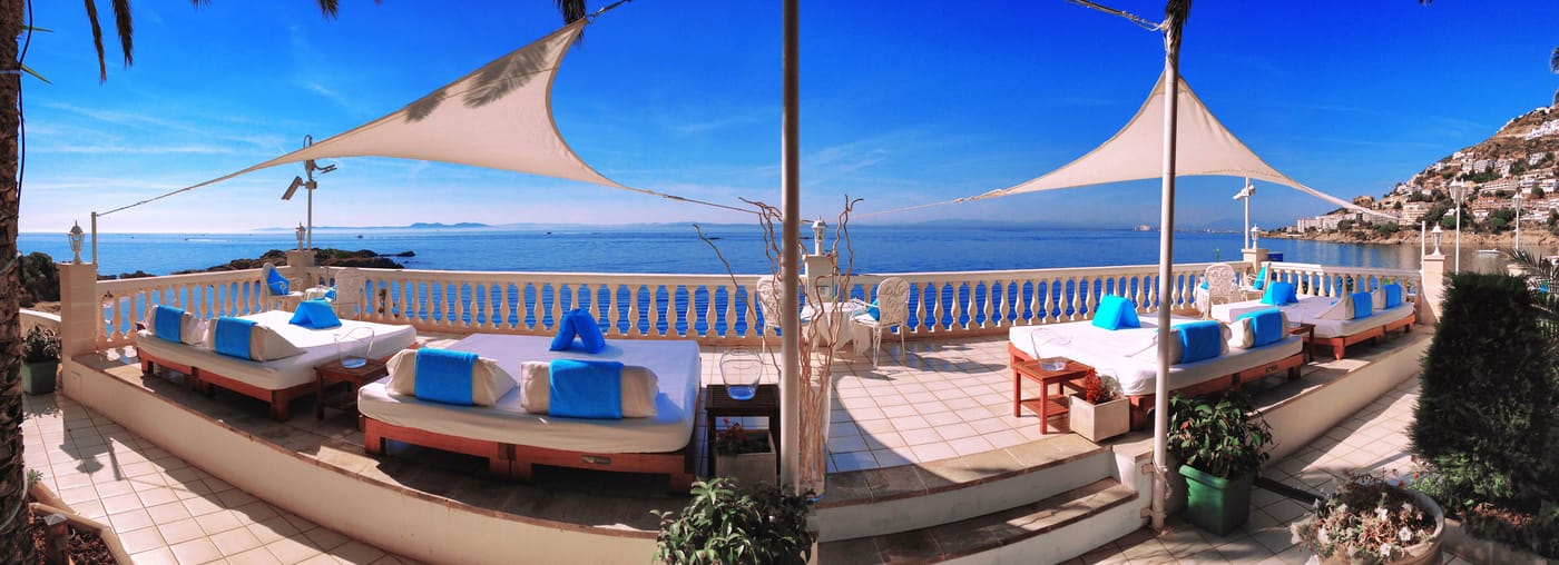 Vistabella-Terrace-61