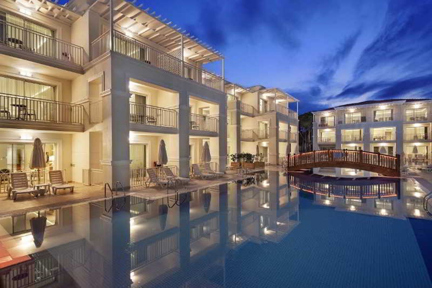 Bellis-Deluxe-Hotel-General-view-2