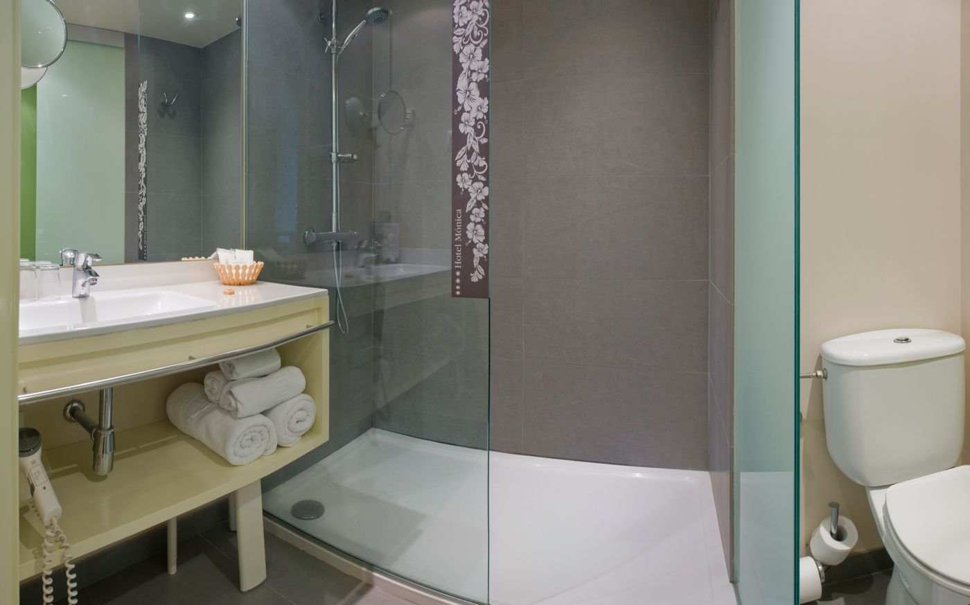 Monica-Hotel-Room-14