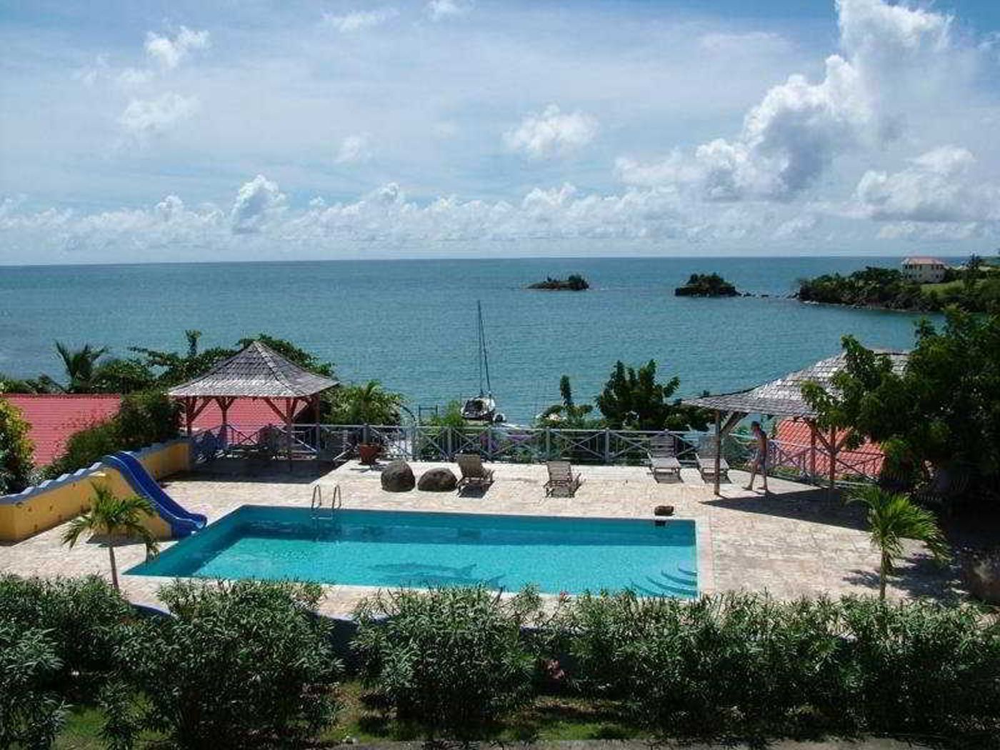 True-Blue-Bay-Boutique-Resort-Pool-7