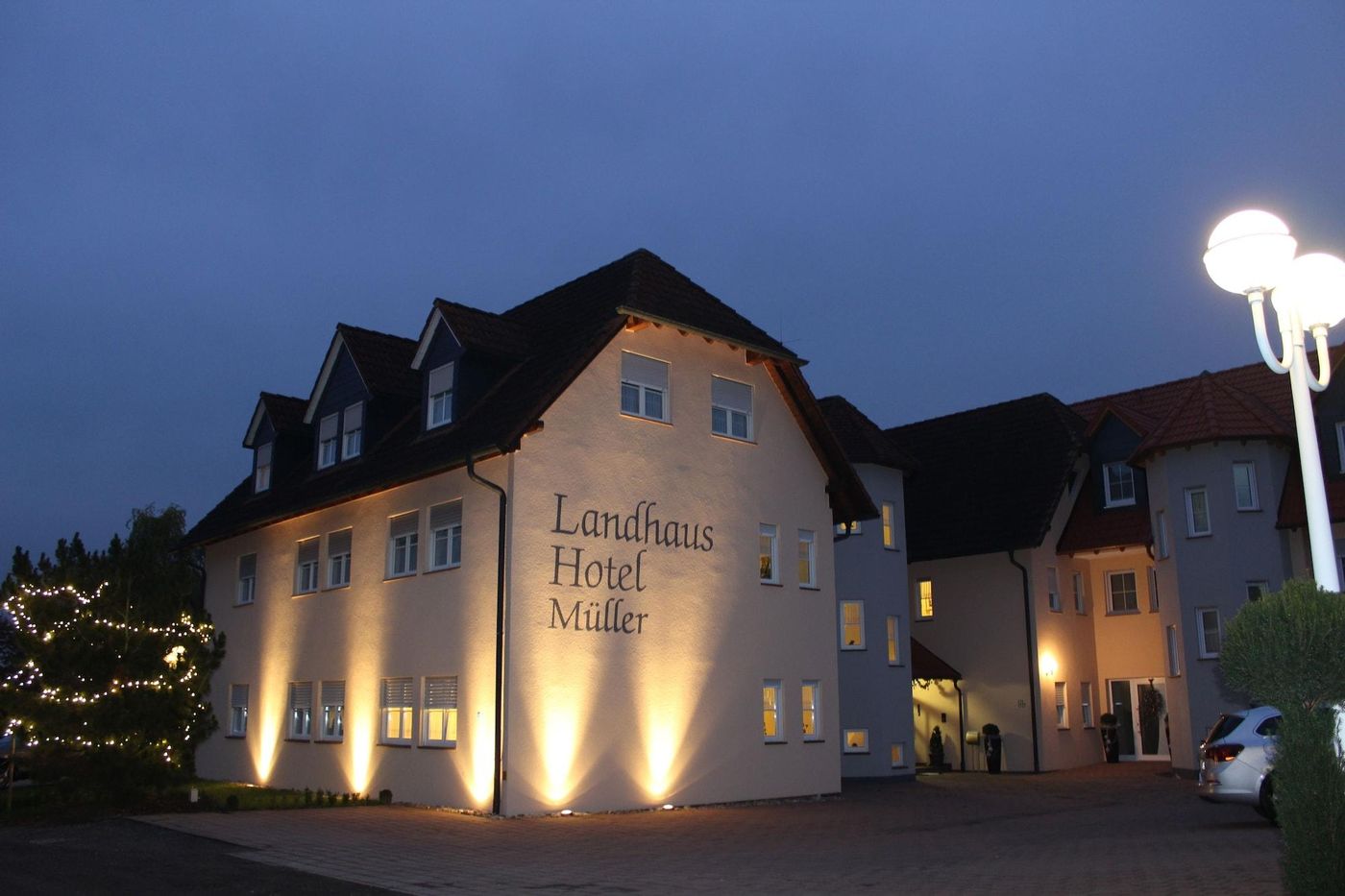 Landhaus Hotel Müller - Germany - GROSSOSTHEIM - General view - 7