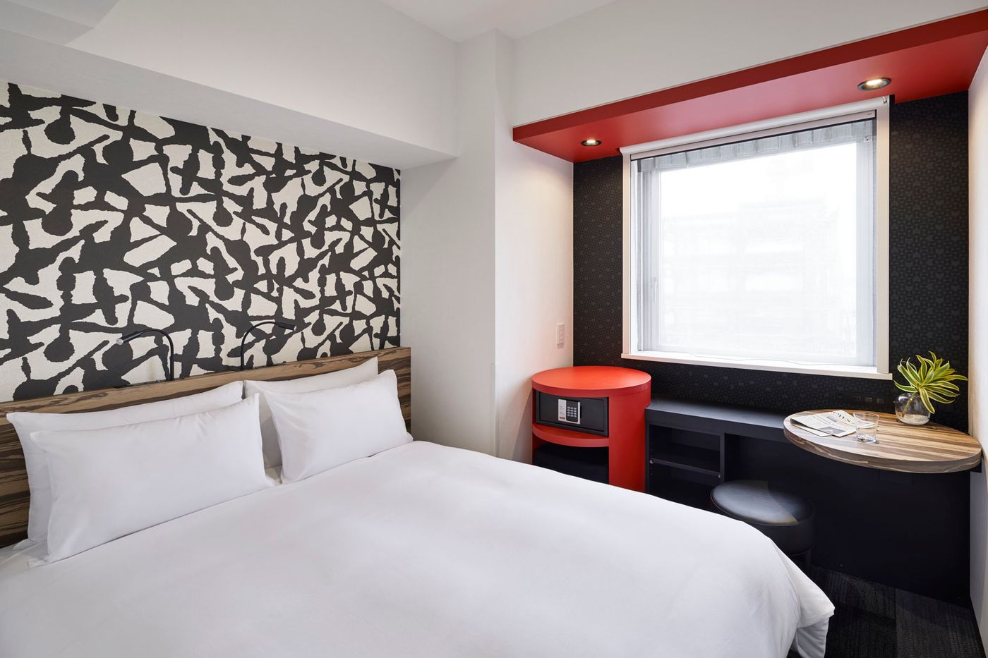 the b asakusa-Japan-Tokyo-Room-8