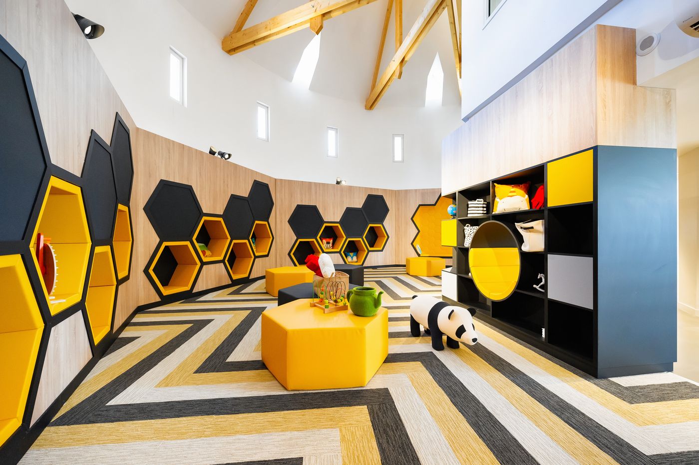 Staycity-Aparthotels-near-Disneyland---Paris-General-view-67