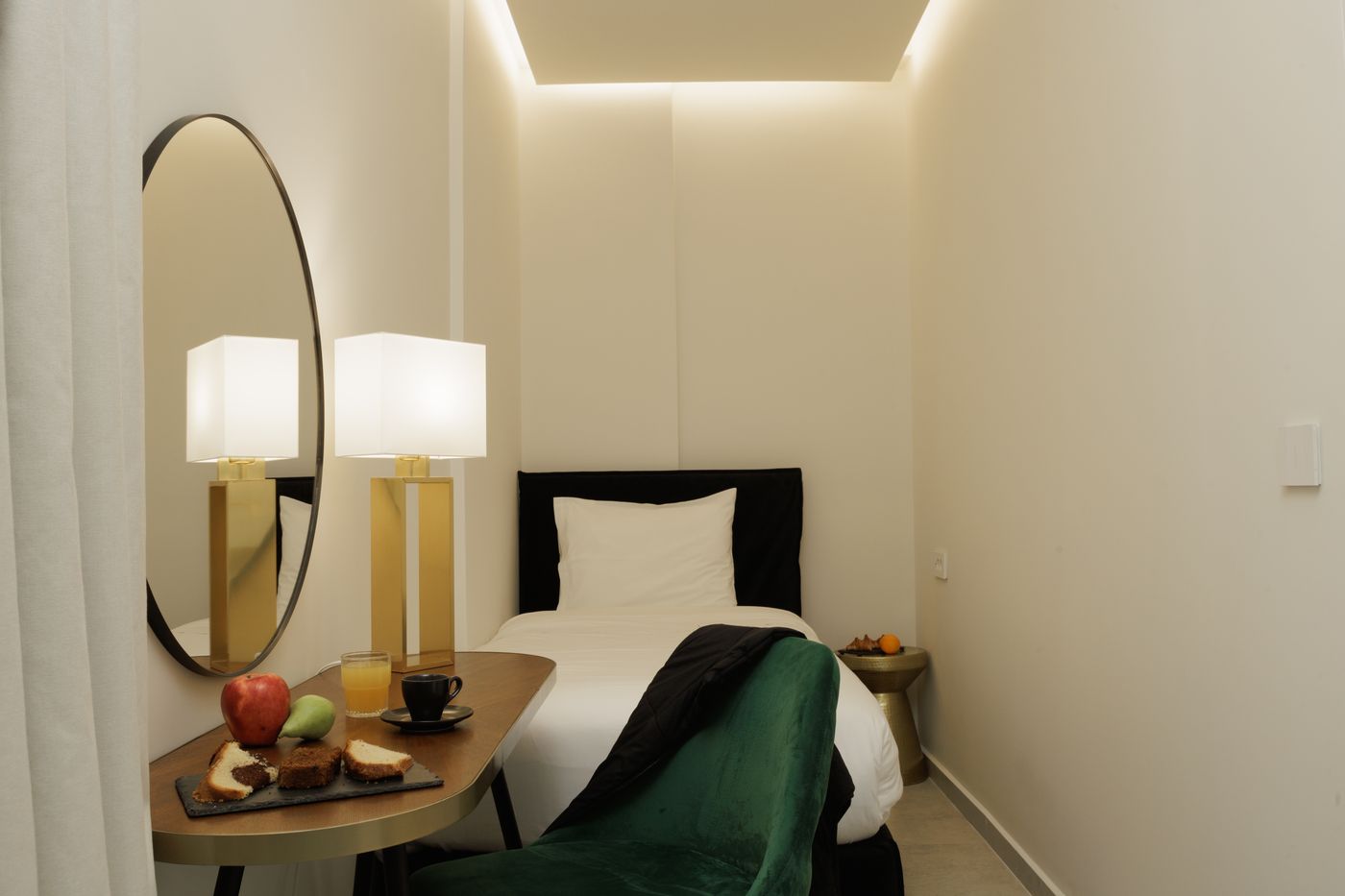 The-Alley-Hotel-Room-37