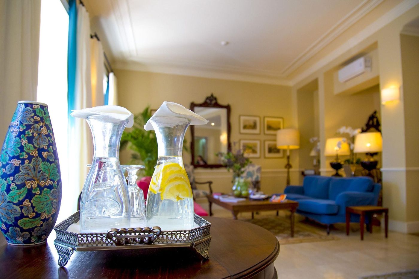 Alegria-A-Lisbon-Boutique-Hotel-Lobby-14