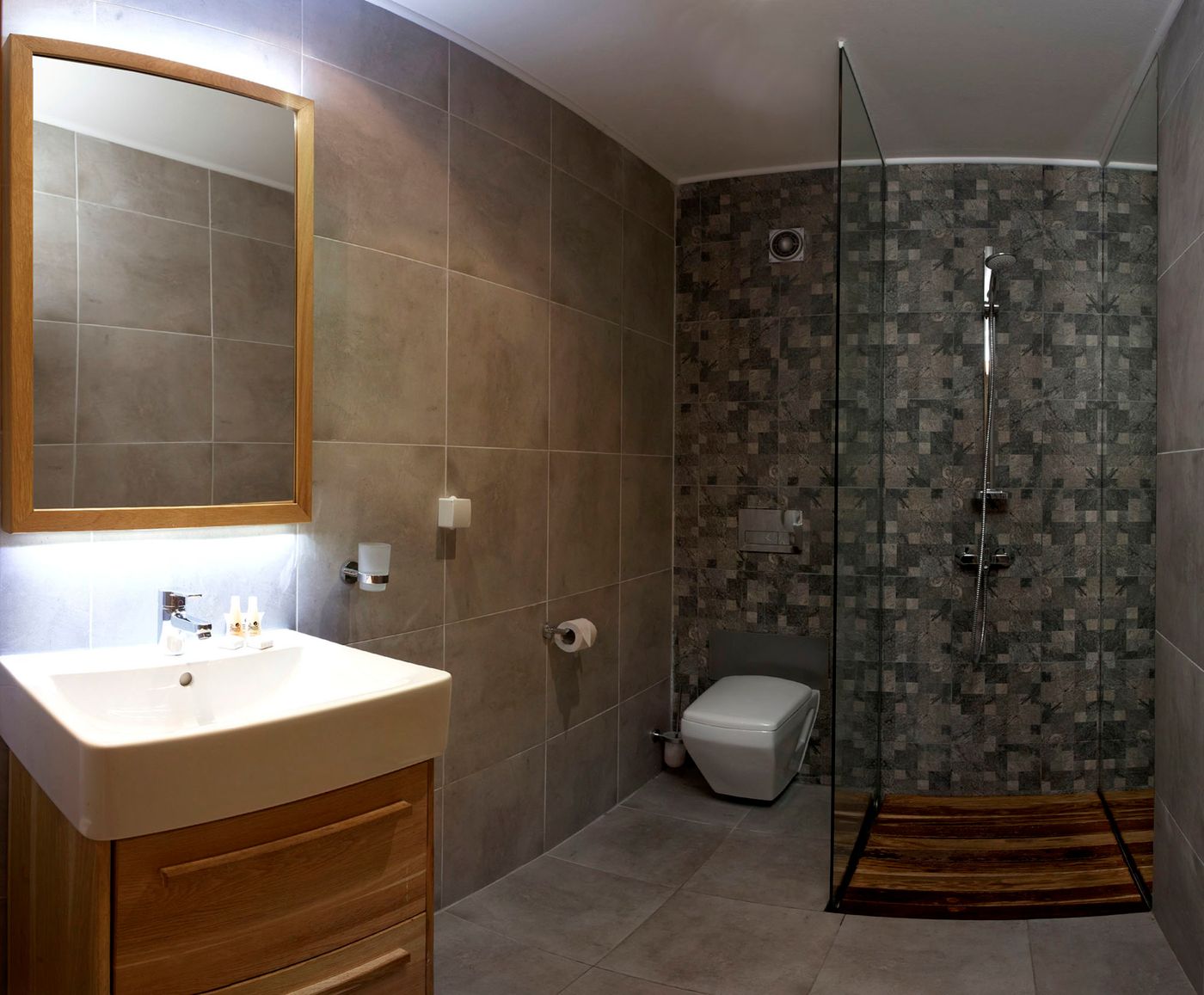 Primasol-Sunlight-Sunrise-Room-30