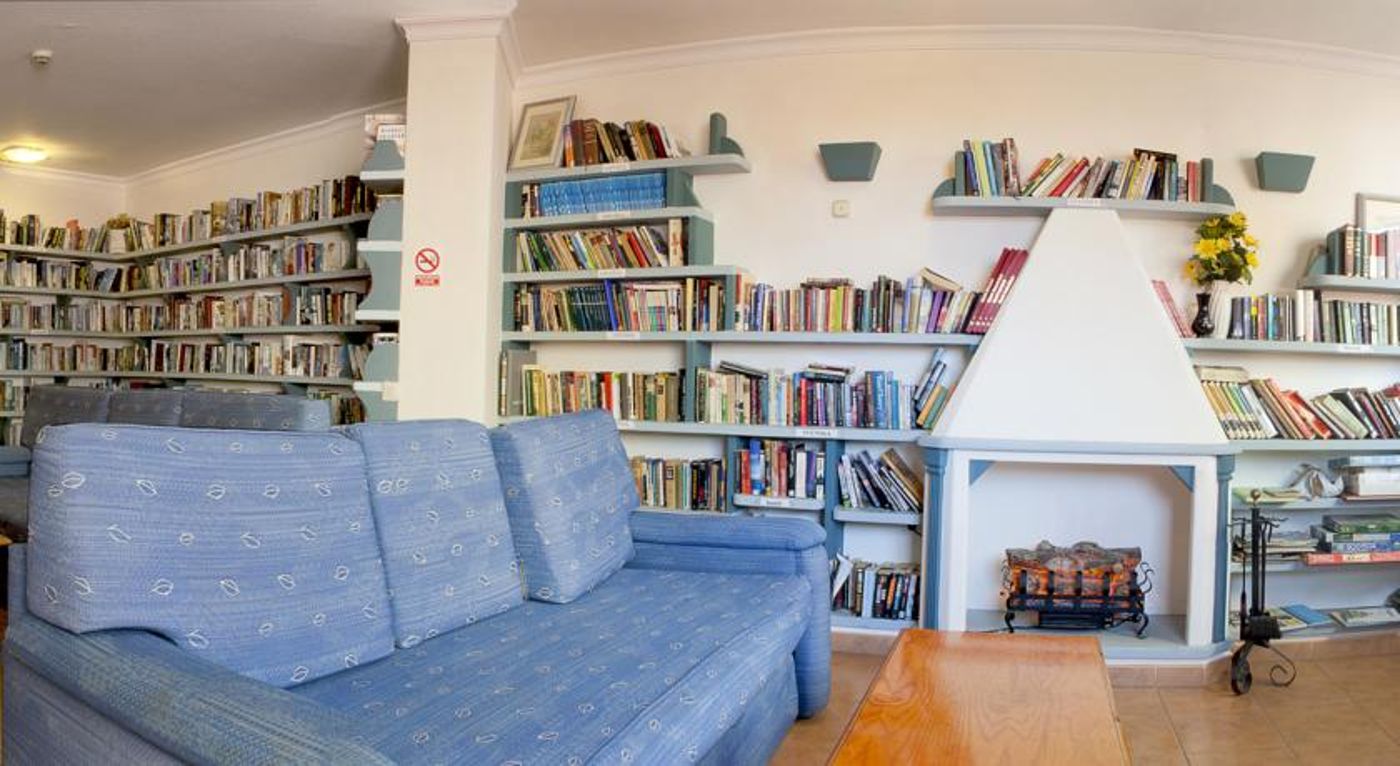 Apartamentos Palm Beach Club