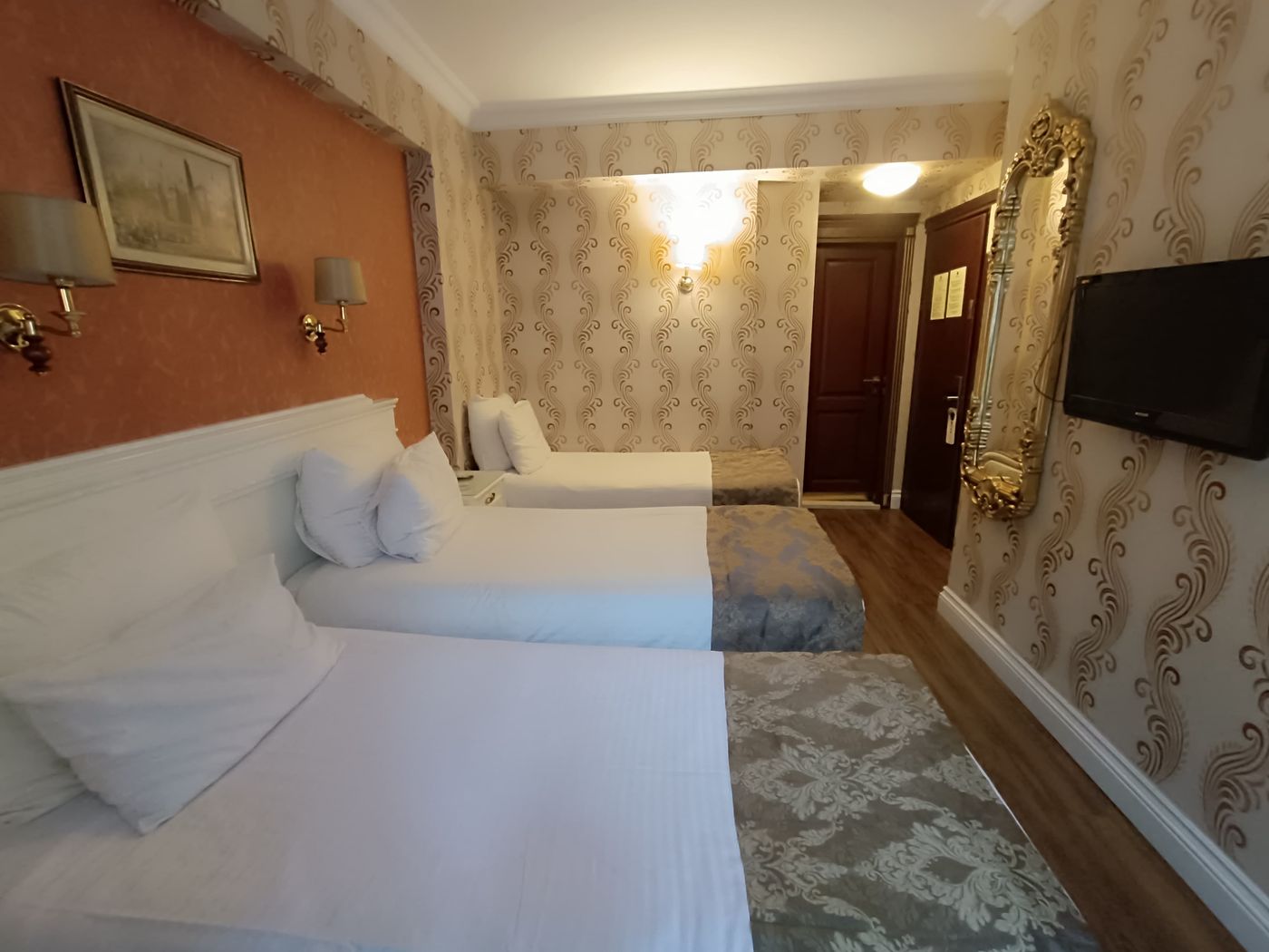 Golden-Horn-Sirkeci-Room-37