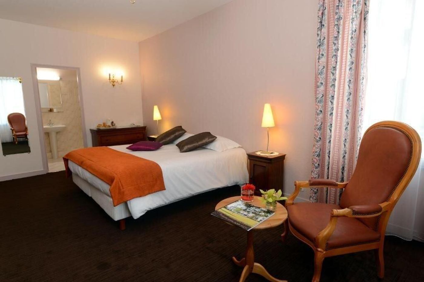 Hôtel Restaurant de la Marine-France-SAINT-HERBLAIN-Room-7