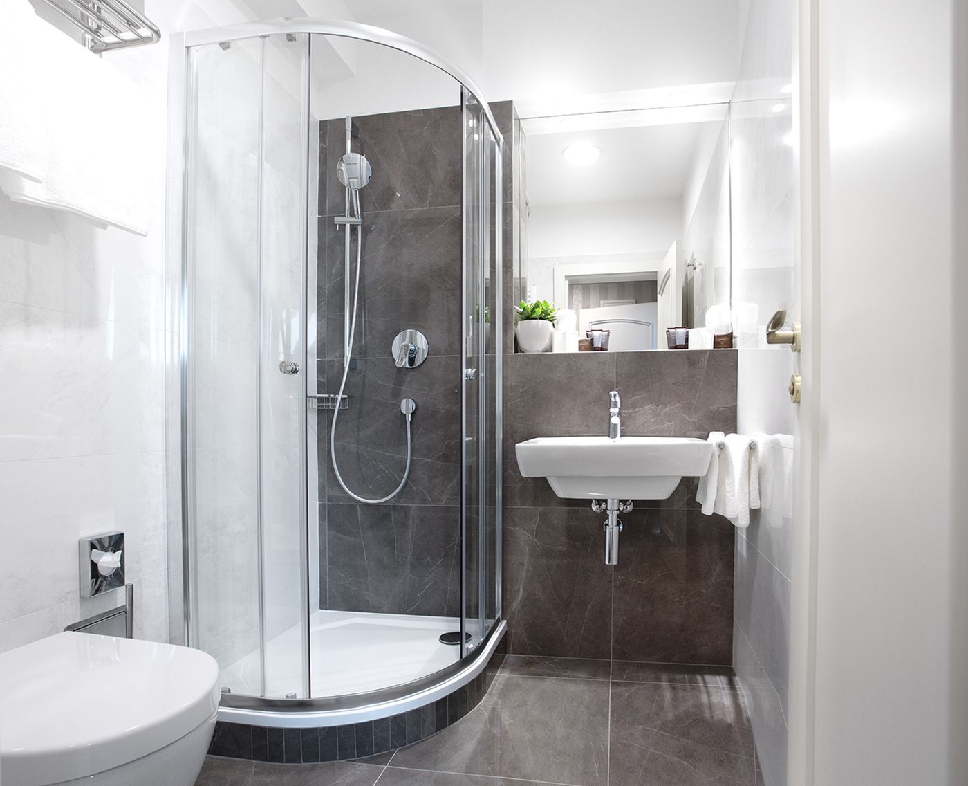 Hotel-Schwaiger-Room-11