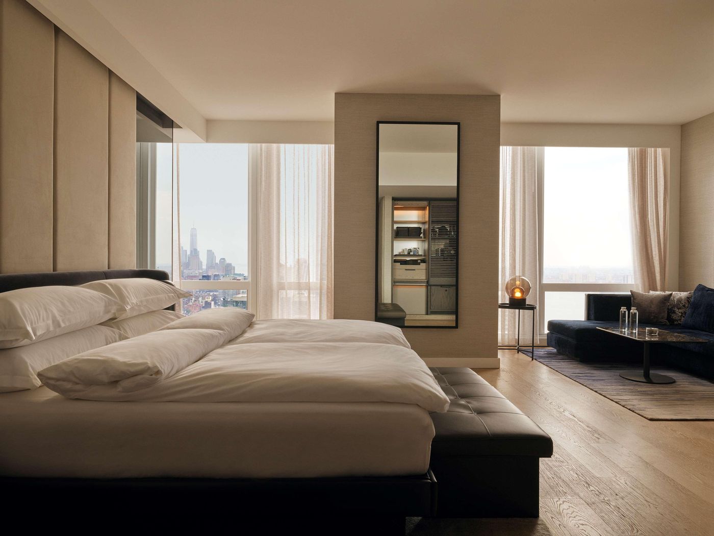 Equinox-Hotel-Hudson-Yards-New-York-Room-30