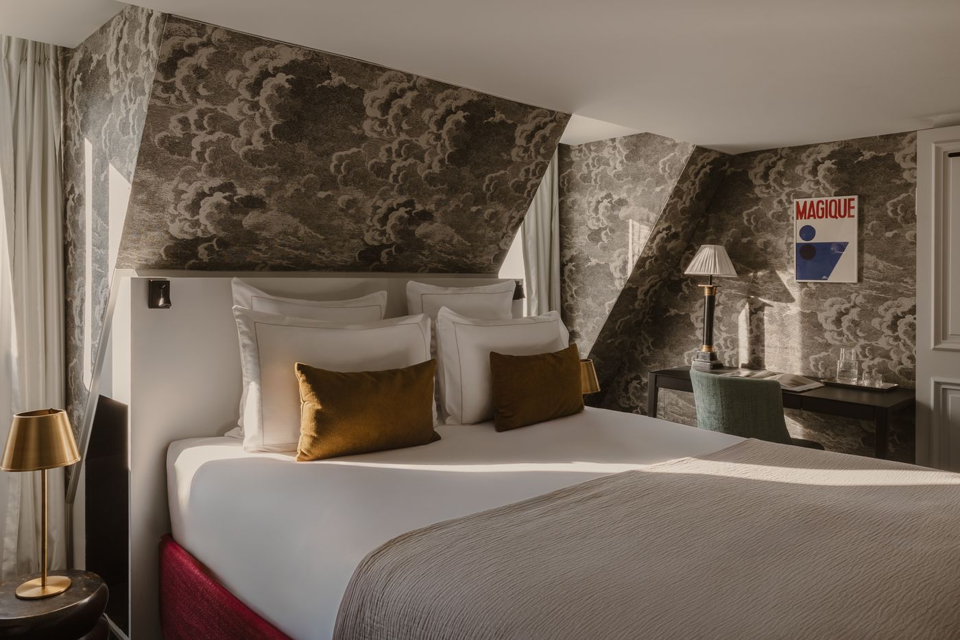 Hotel-Bourgogne---Montana-Room-29