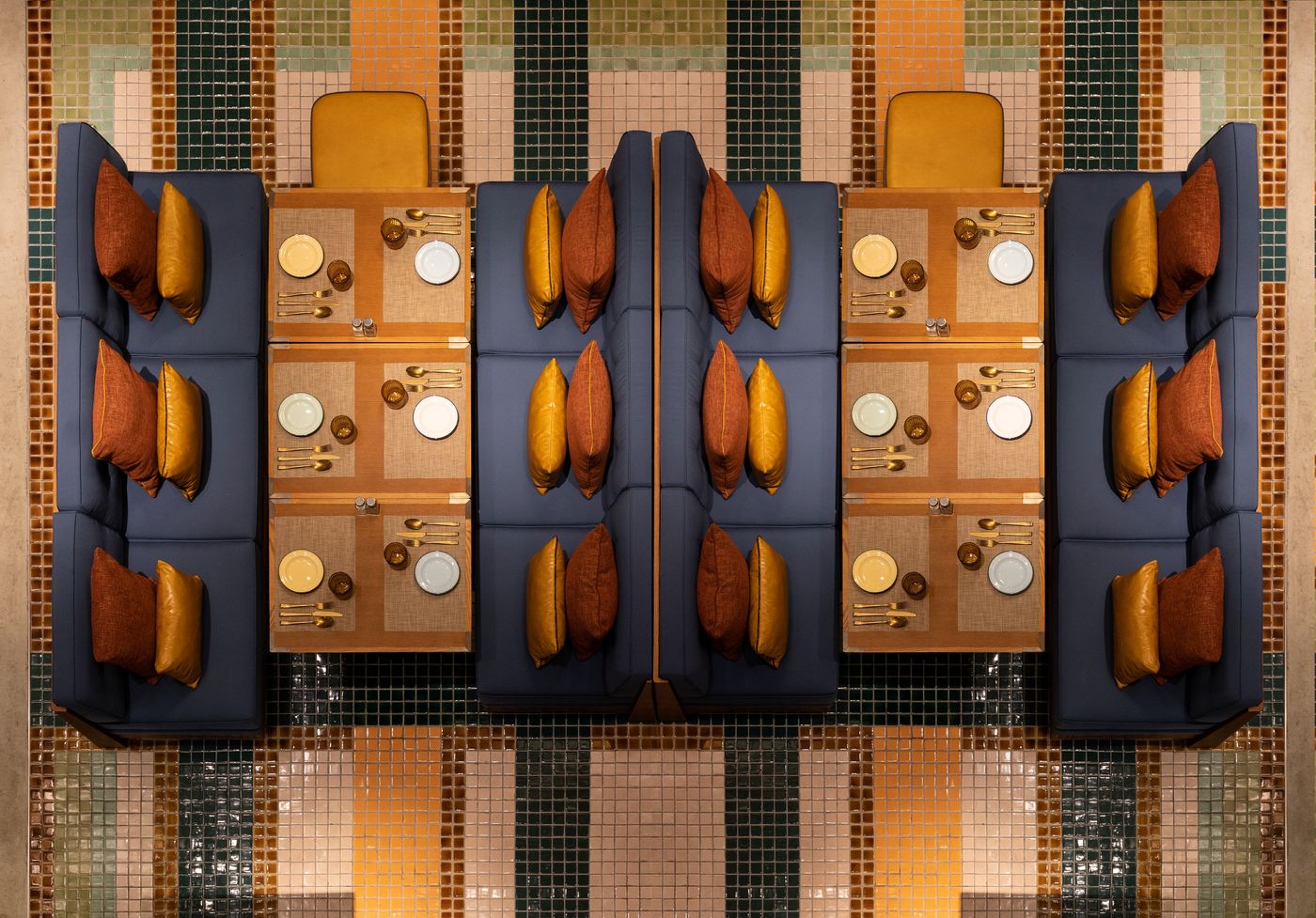 Eaton-HK-Restaurant-32