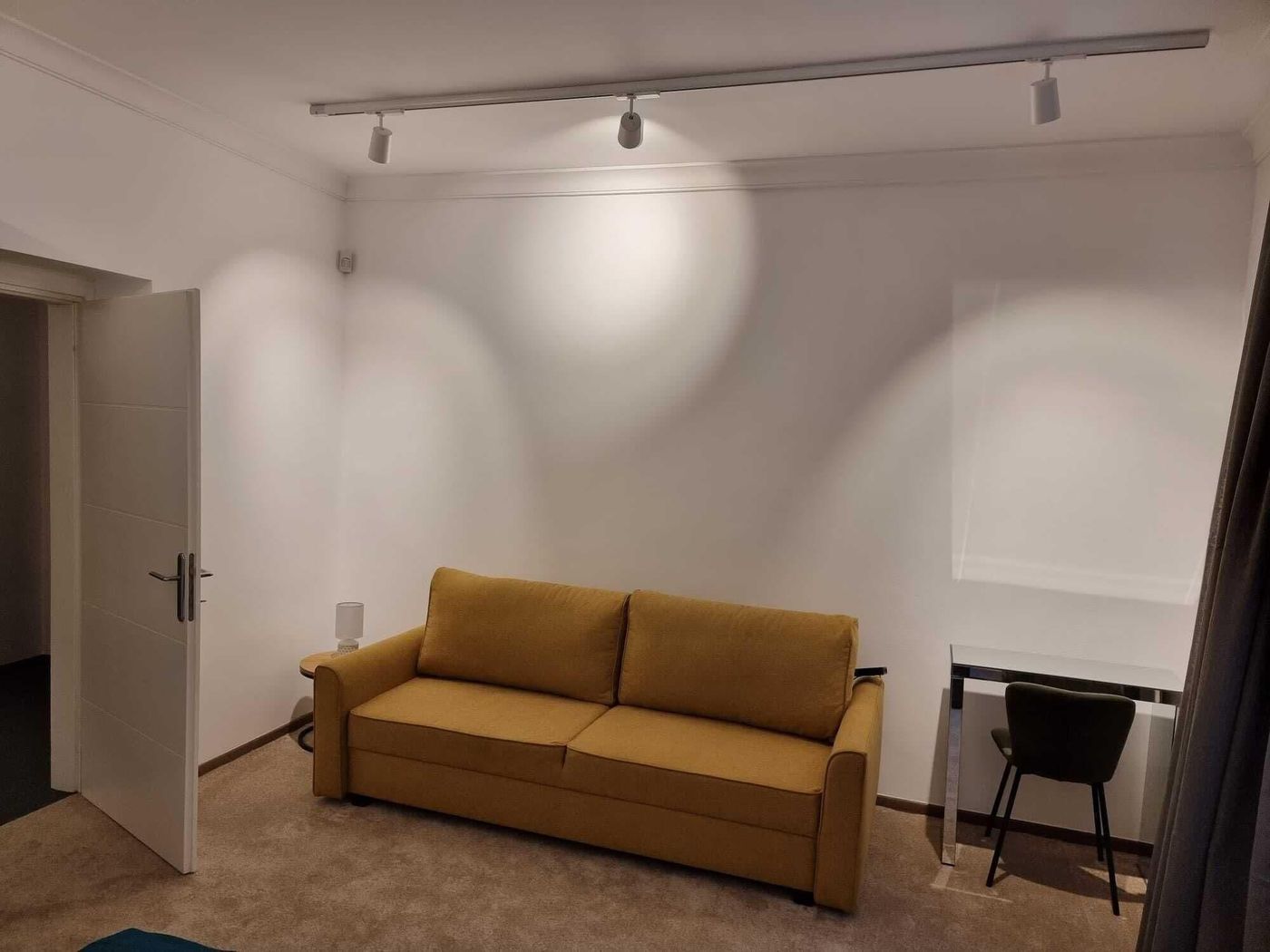 The Location Hotel-Serbia-Belgrade-Room-7