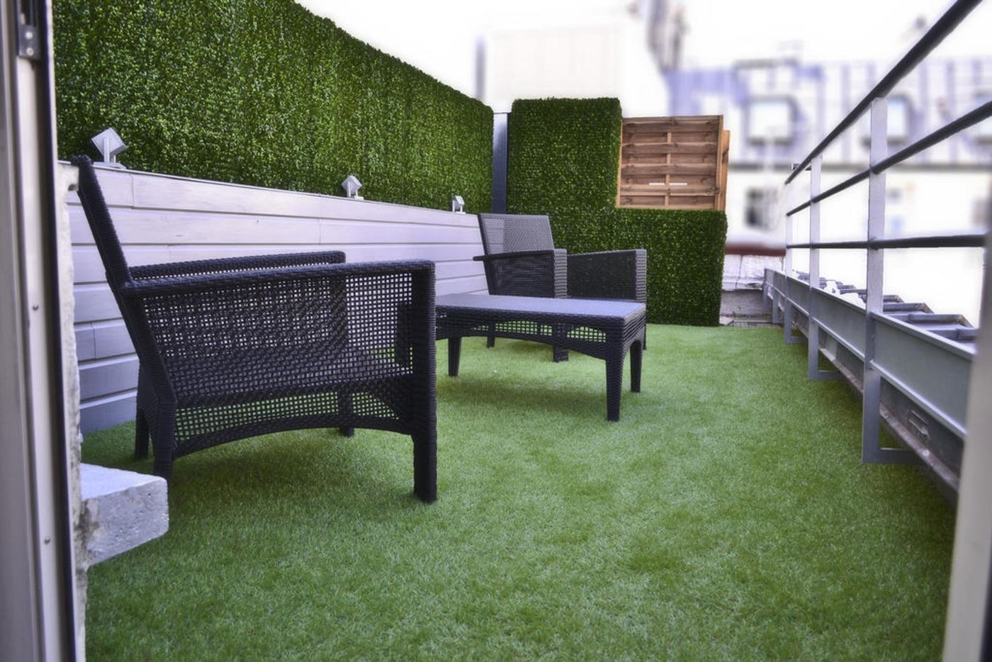 L-Empire-Paris-Terrace-42