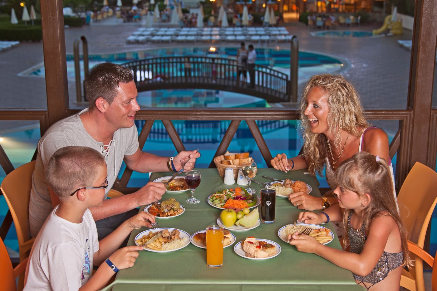 Titan-Garden-Hotel-Terrace-9