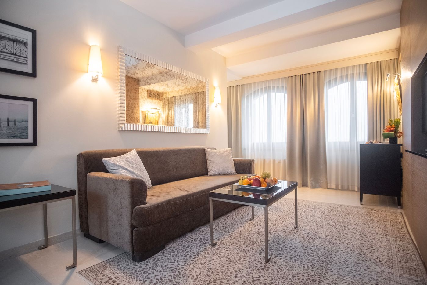 San-Clemente-Palace-Kempinski-Hotel-Venice-Room-45