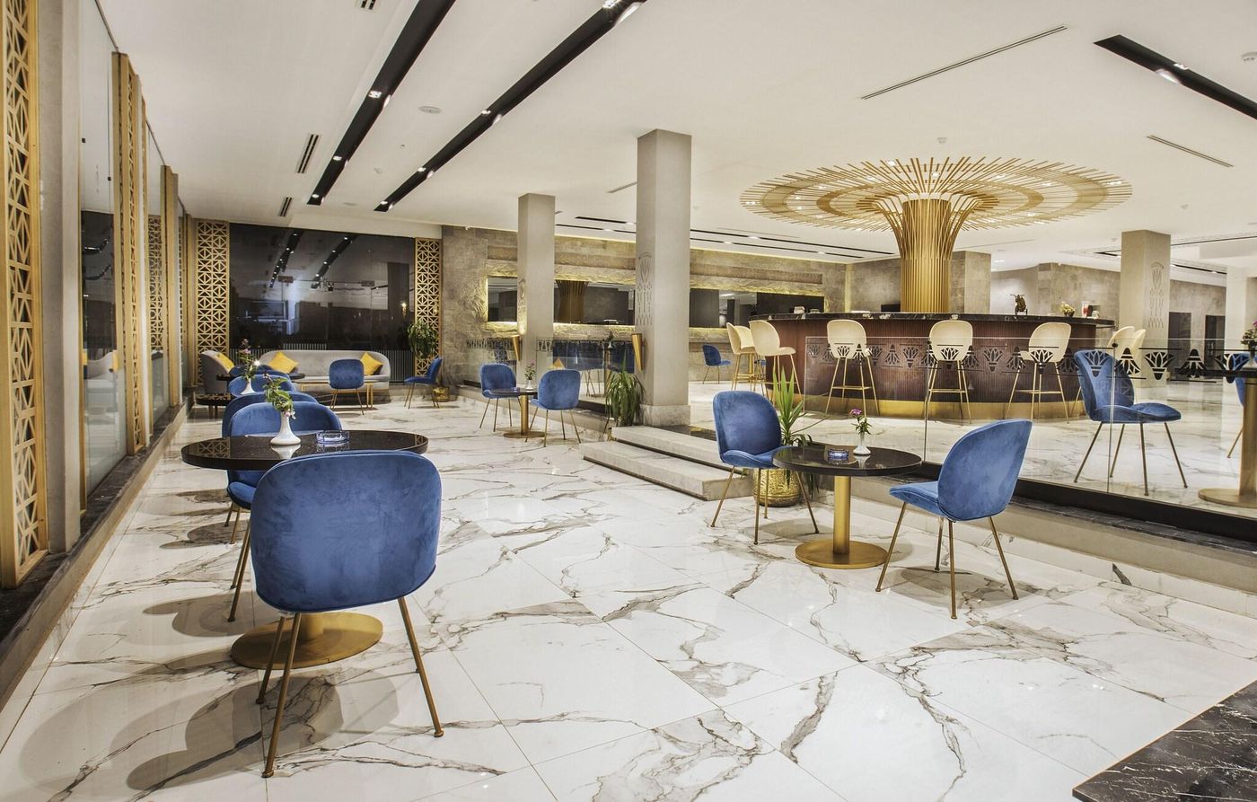 Pyramisa-Hotel-Luxor-Lobby-17