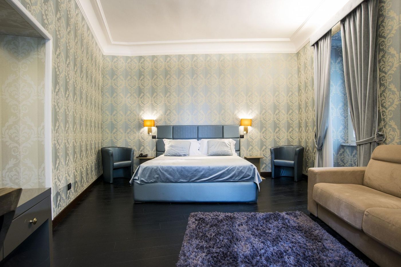 Via-Veneto-Suites-Room-22