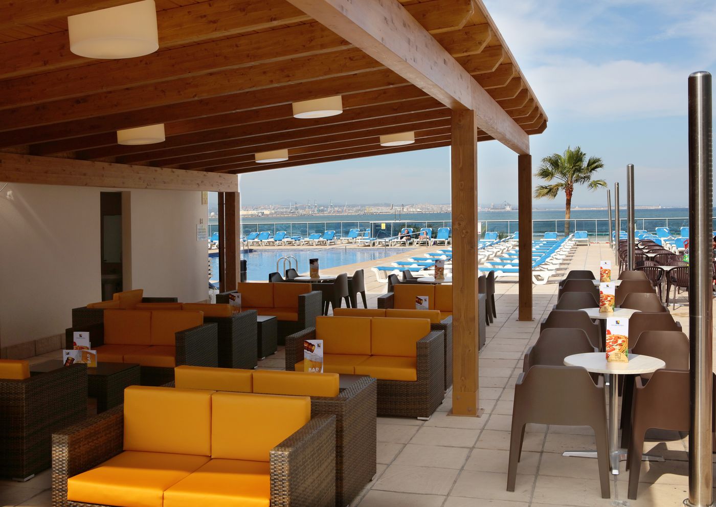 Golden-Donaire-Beach-Terrace-69