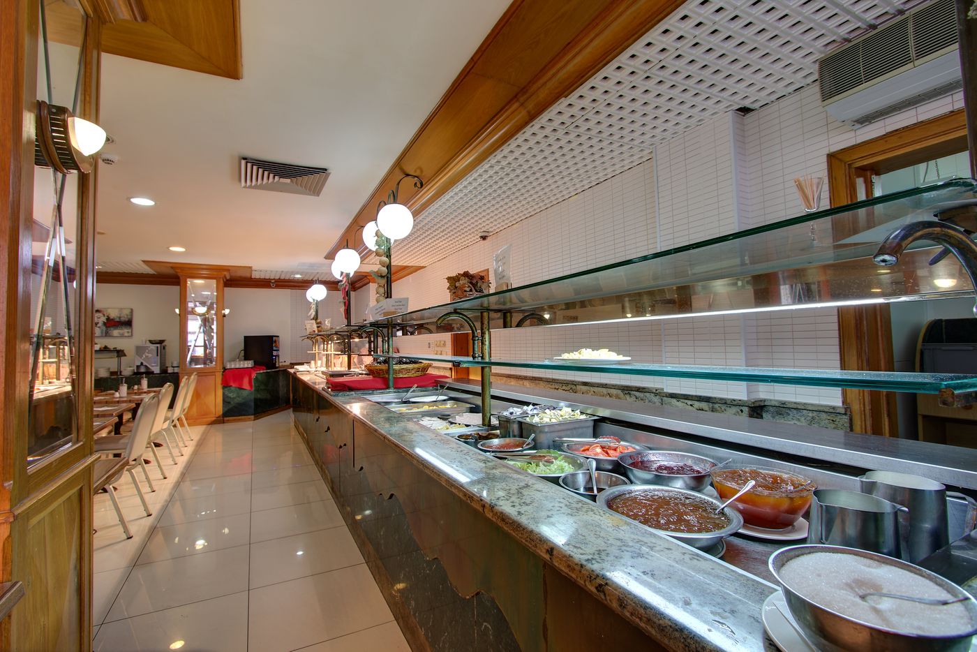 Canifor-Hotel-Restaurant-15