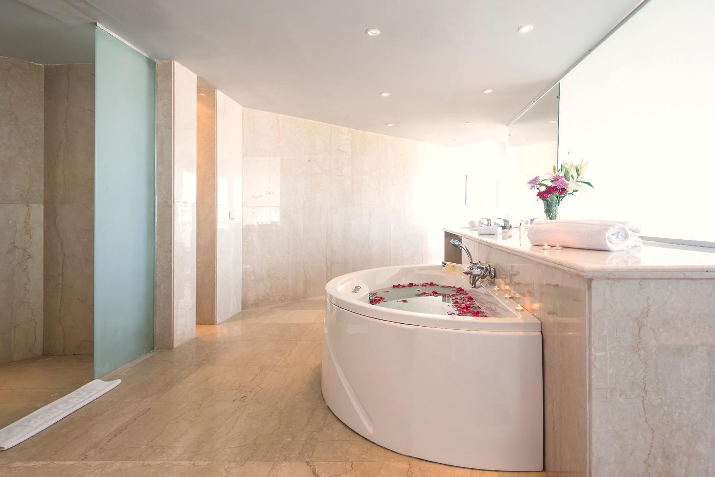 Barcelo-Tiran-Sharm-Resort-Room-42