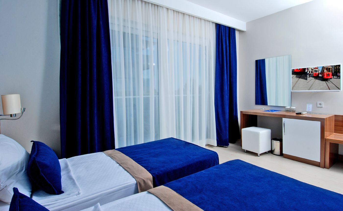 Kleopatra-Ramira-Hotel-Room-18